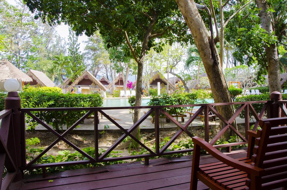 Coral Island Resort Phuket المظهر الخارجي الصورة