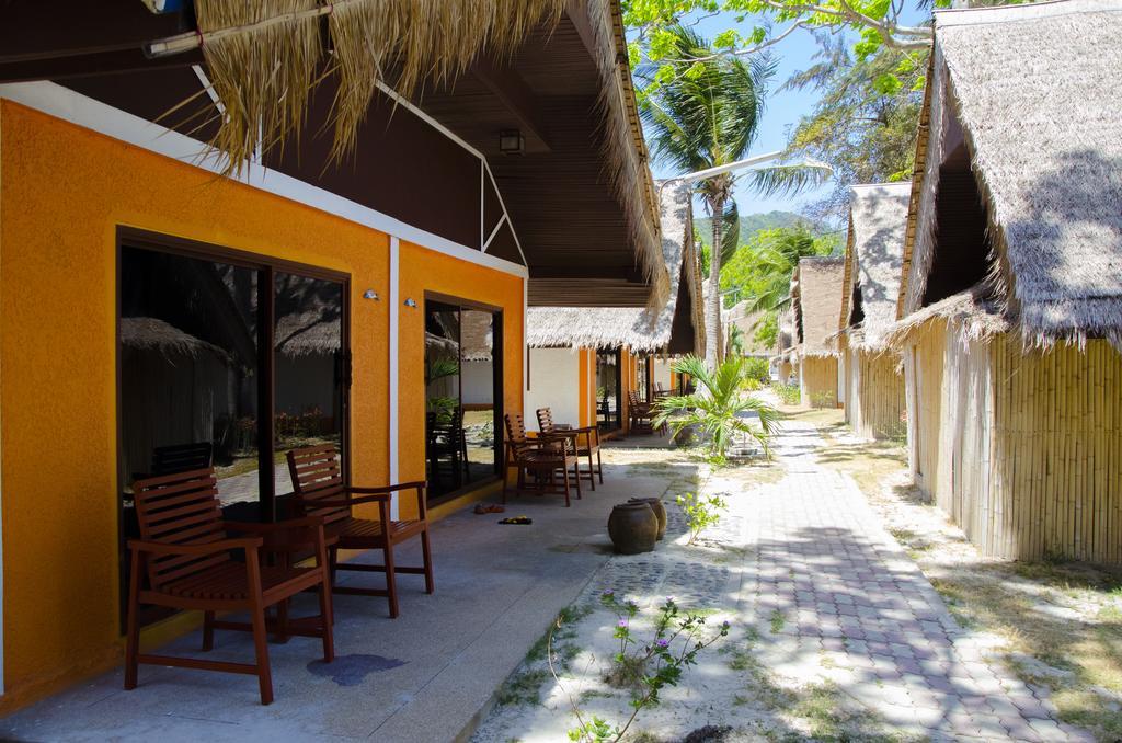 Coral Island Resort Phuket المظهر الخارجي الصورة