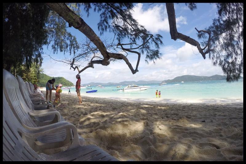 Coral Island Resort Phuket المظهر الخارجي الصورة