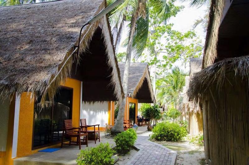 Coral Island Resort Phuket المظهر الخارجي الصورة